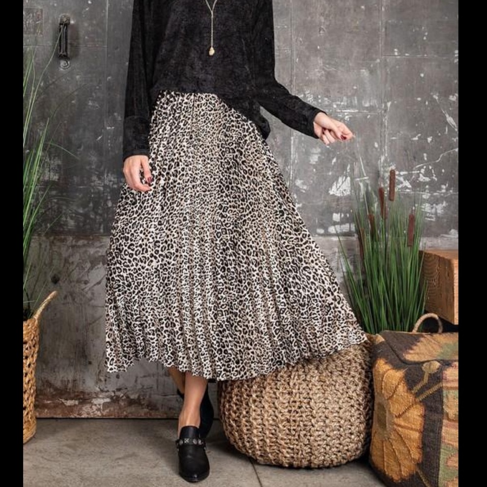 Leopard Skirt: Mushroom